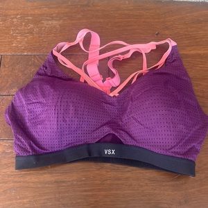 VS Sports Bra